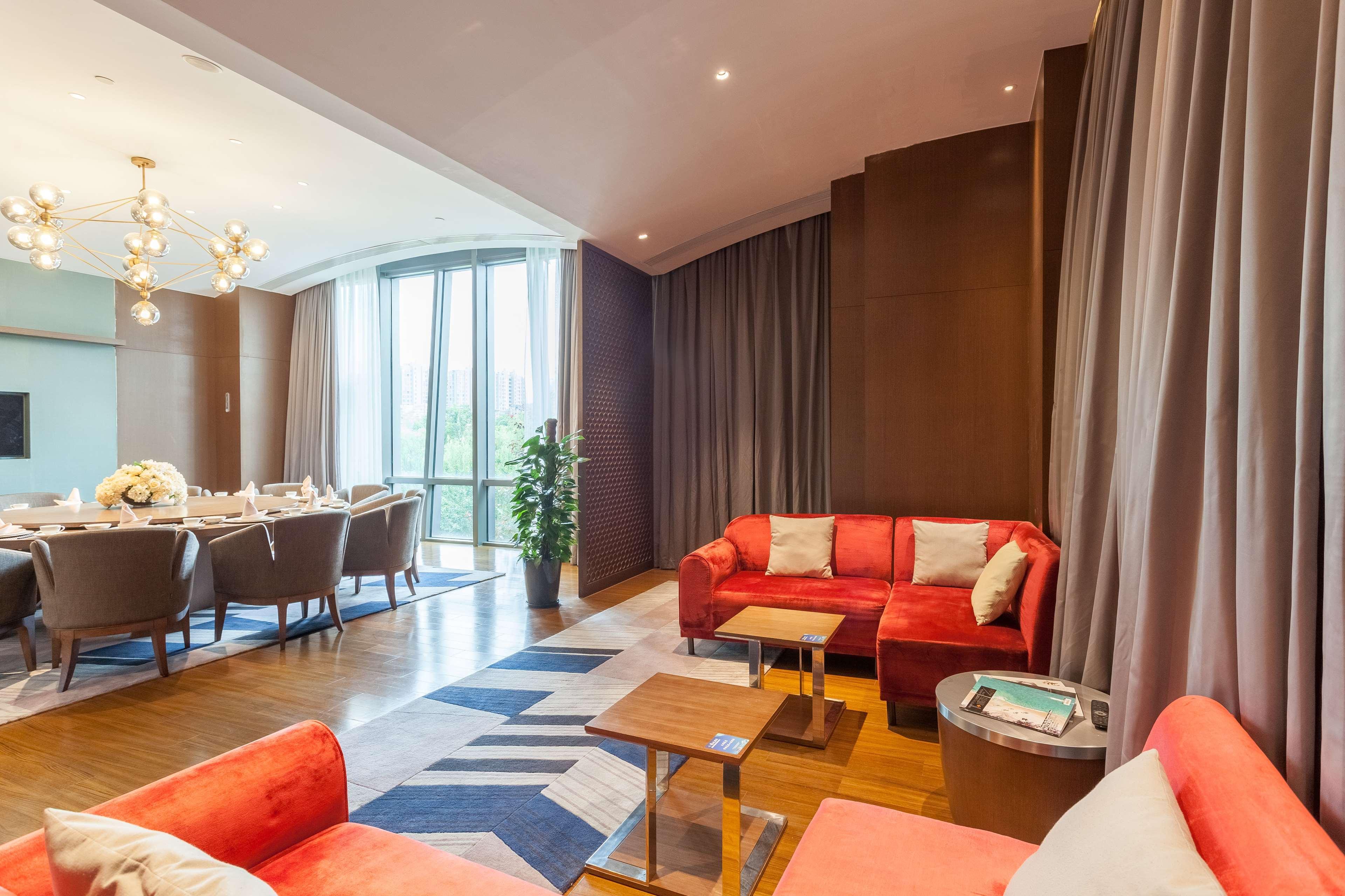 Radisson Exhibition Center Shanghai Extérieur photo