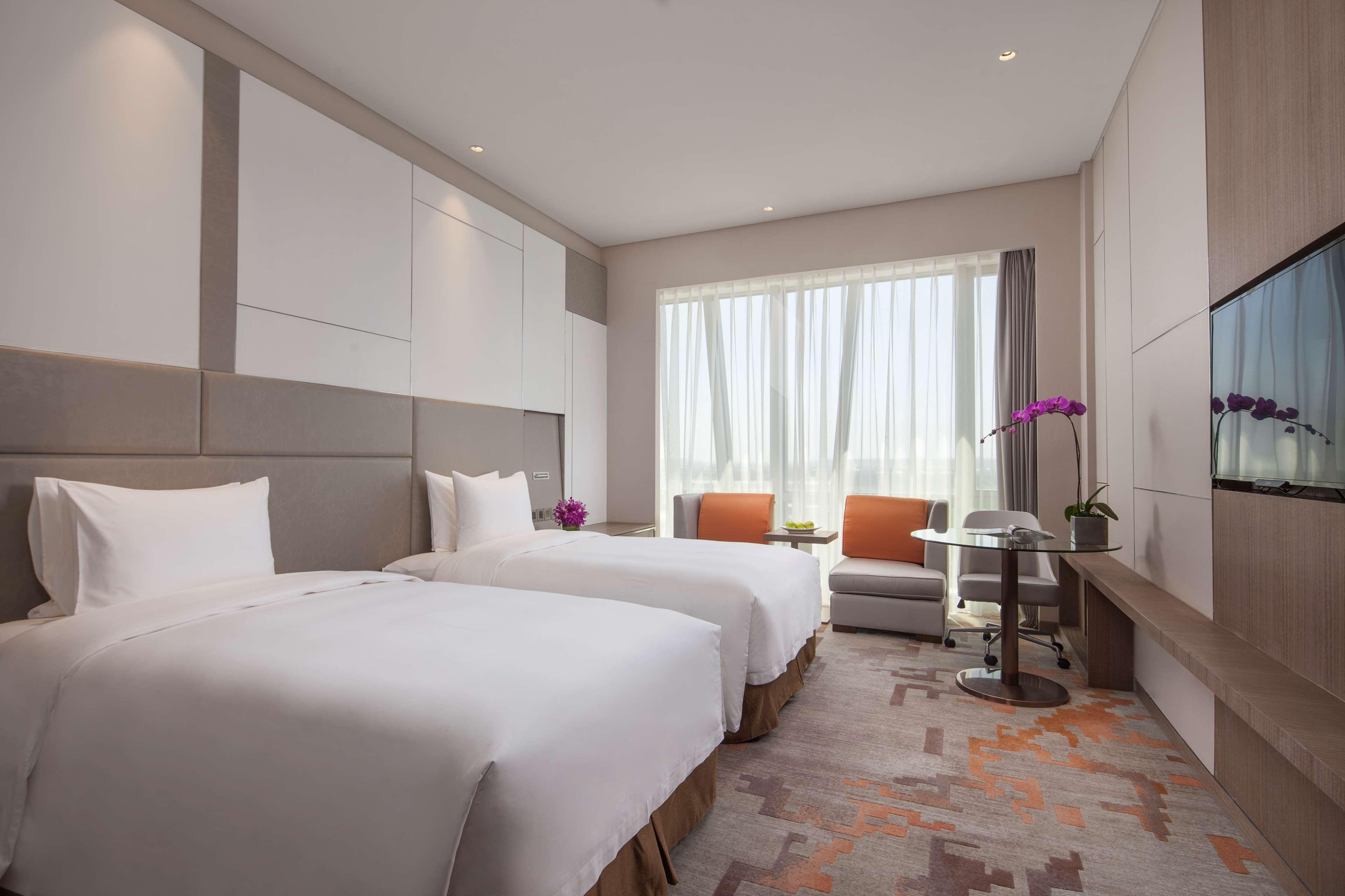 Radisson Exhibition Center Shanghai Extérieur photo