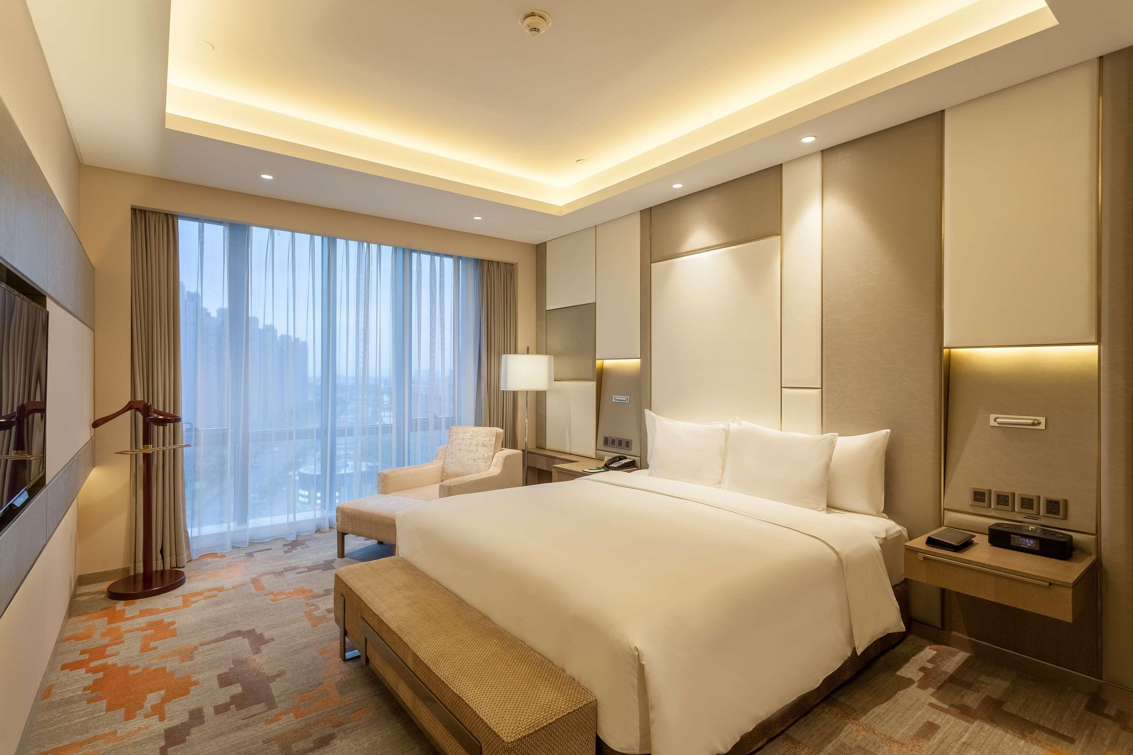 Radisson Exhibition Center Shanghai Extérieur photo