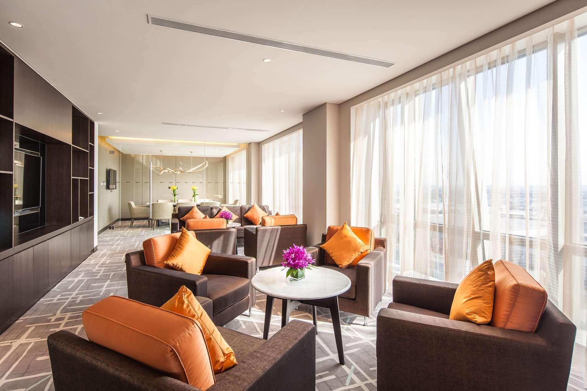 Radisson Exhibition Center Shanghai Extérieur photo