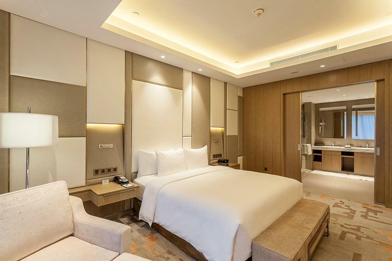 Radisson Exhibition Center Shanghai Extérieur photo